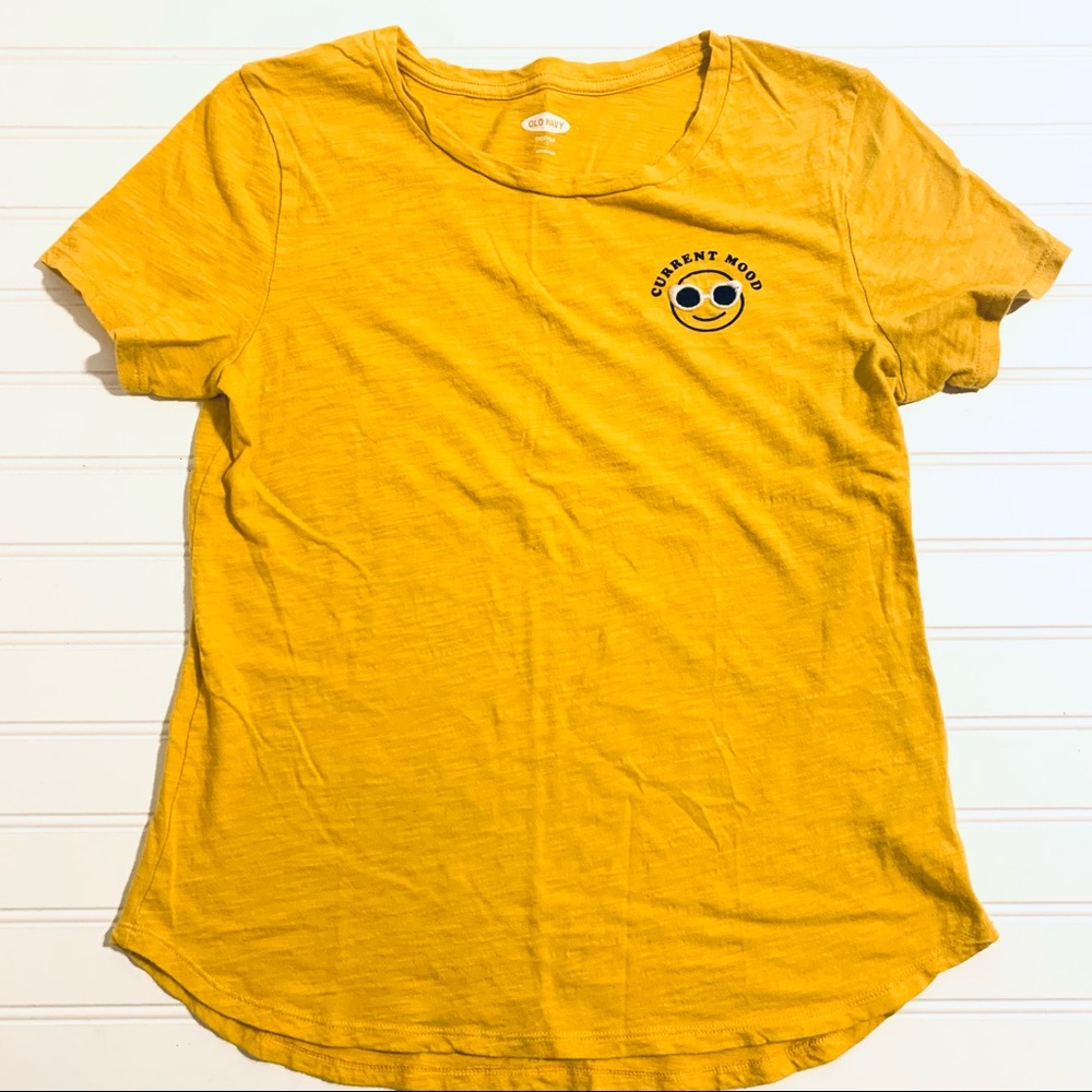 Old Navy Yellow Cool 😎 emoji T-Shirt
